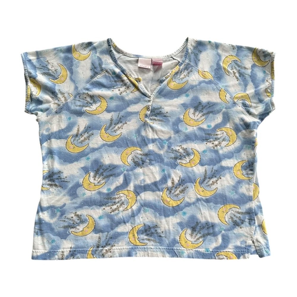VTG Moon & Cloud pajama top